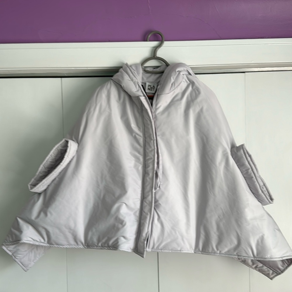 Planet Dupioni Chic Cape Puffer Nylon Jacket Gray Oversized Size OS